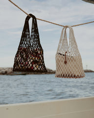 DANCING HAND WOVEN VERTICAL TOTE - WHITE
