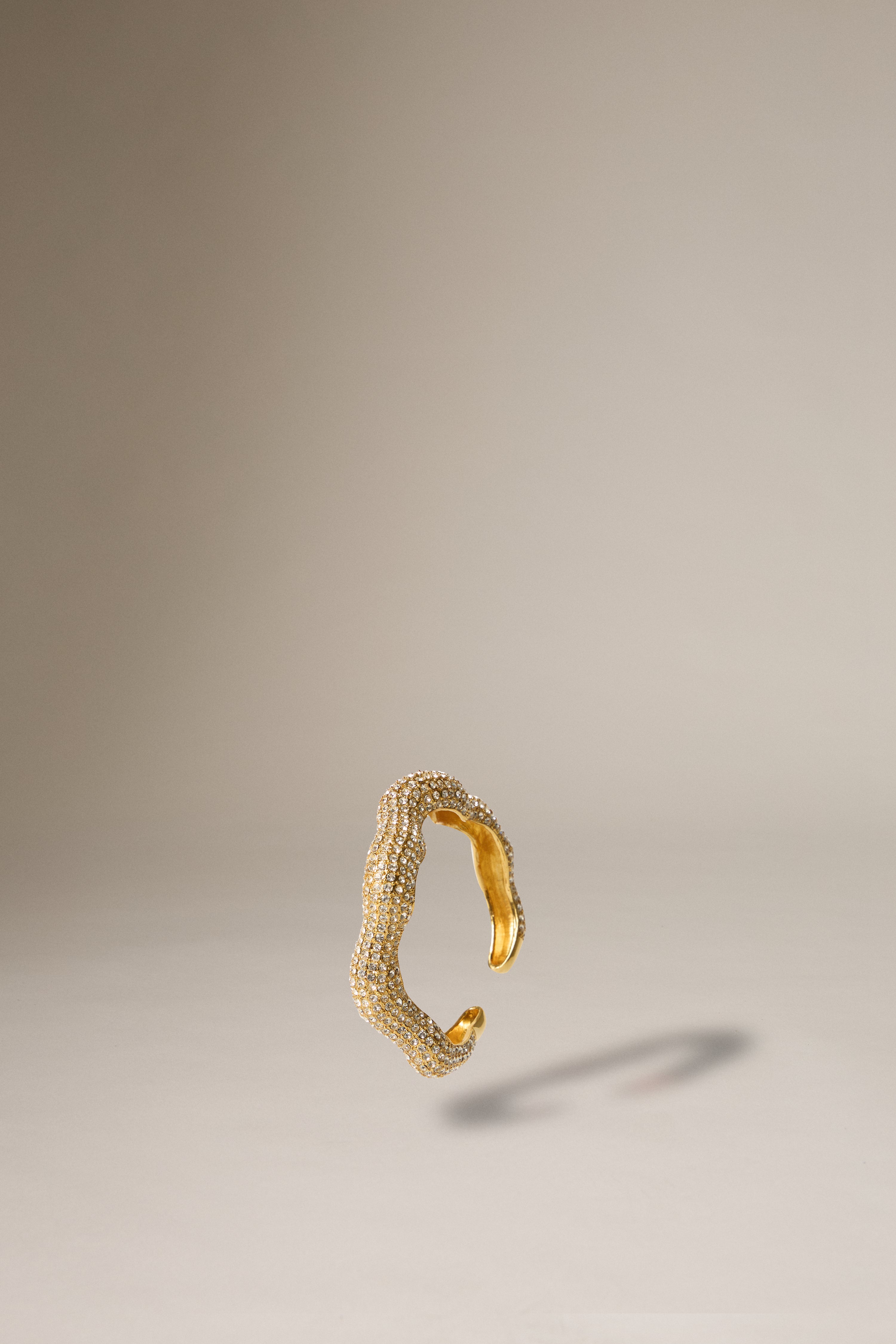 CALLING CRYSTAL BRACELET