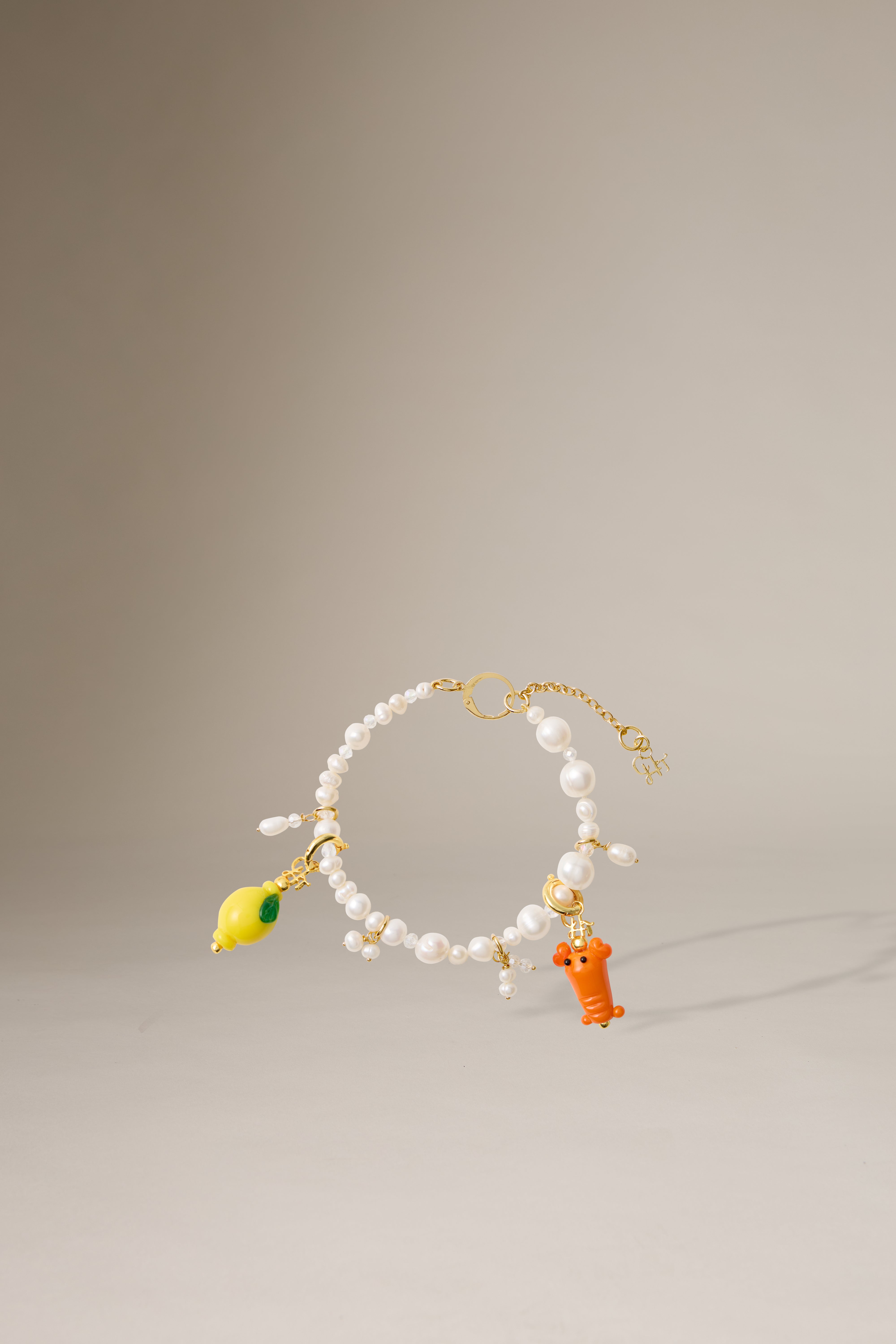 DANCING PEARL BRACELET