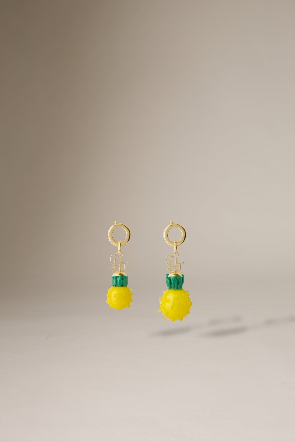 THE BLUE CHARM - PINEAPPLE
