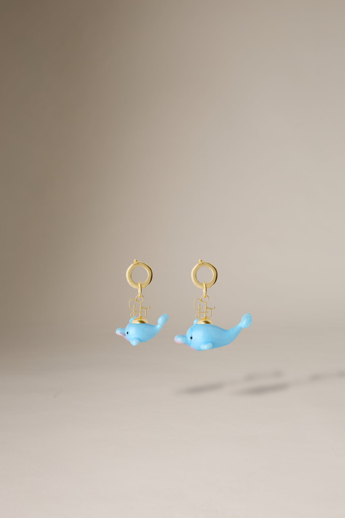 THE BLUE CHARM - DOLPHIN